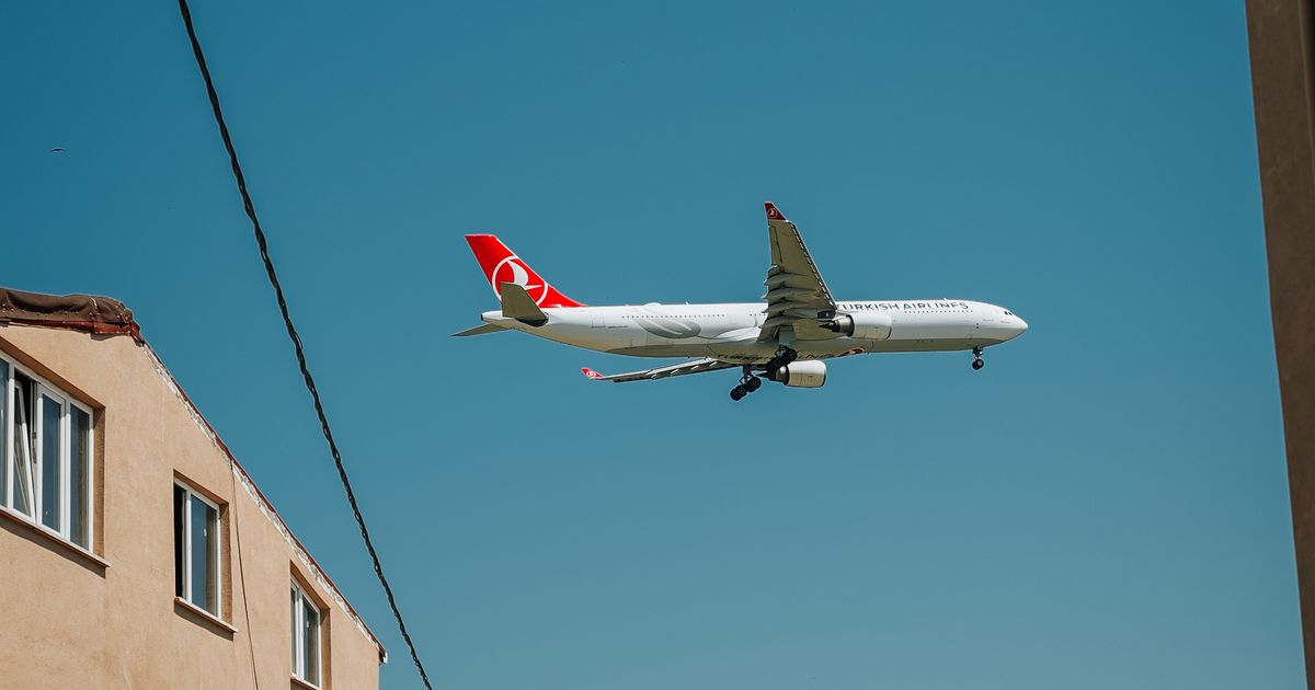 Flight Paths and Five Bars